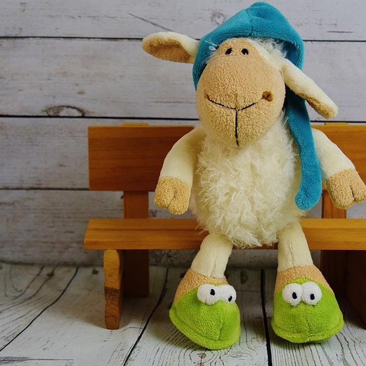 小羊毛绒公仔